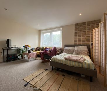 Great Ormes, Prospect Place, Cardiff Bay - Photo 2