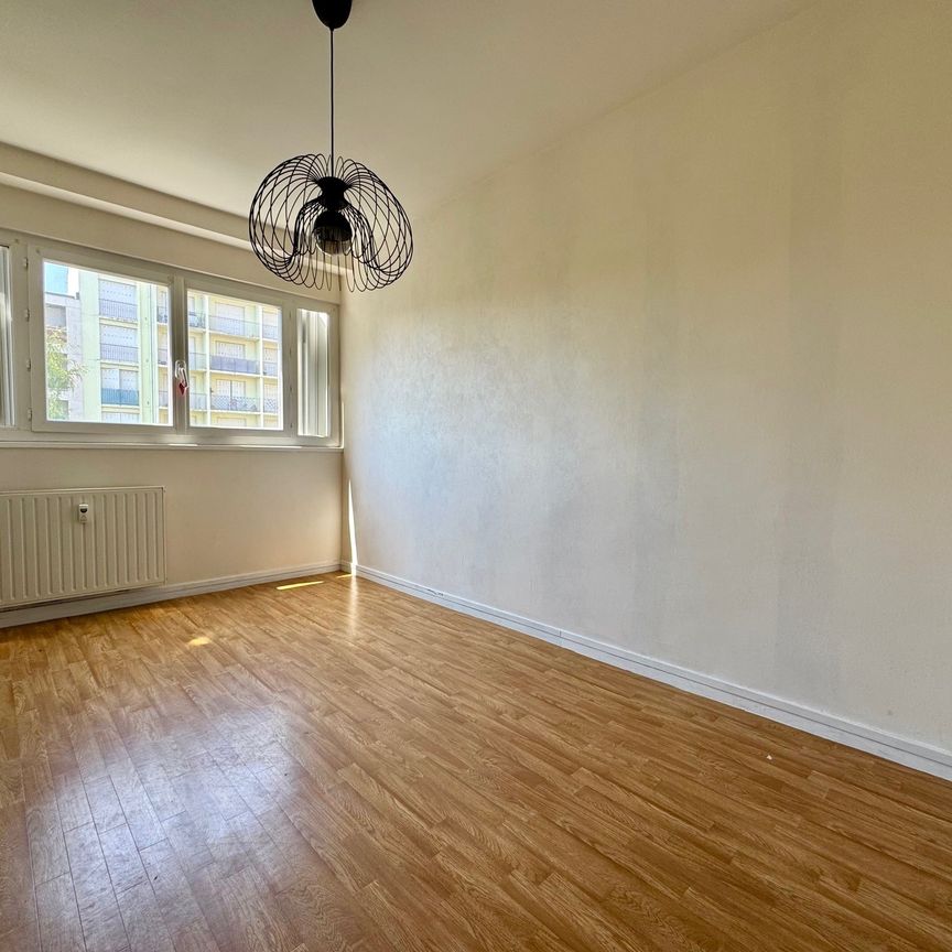 Location Appartement 4 pièces 65m² LIMOGES 87000 - Photo 1