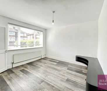 2 bedroom semi-detached house to rent - Photo 2