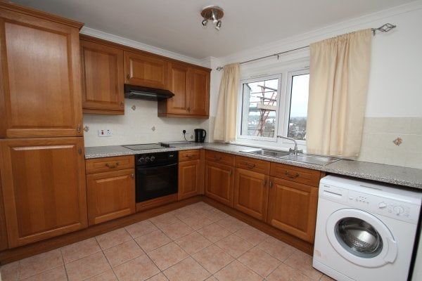 Park Avenue, Glasgow, G62 - Photo 1