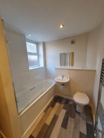 1 Bed Flat, Ashley Street, M6 - Photo 5