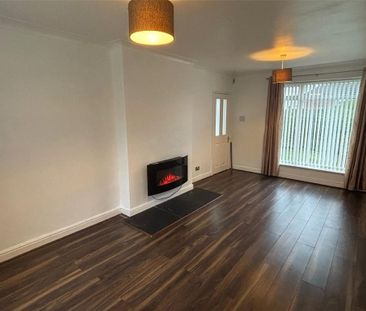 2 bedroom semi-detached house to rent - Photo 3