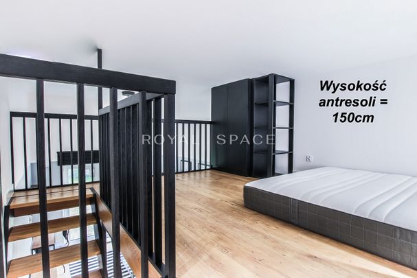 Apartament z antresolą i ogródkiem | Zabłocie - Zdjęcie 1