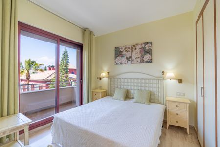 Middle Floor Apartment · San Pedro de Alcántara - Photo 5