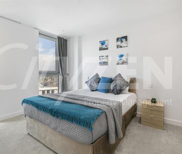 37 Clarendon Road, Watford - Photo 4