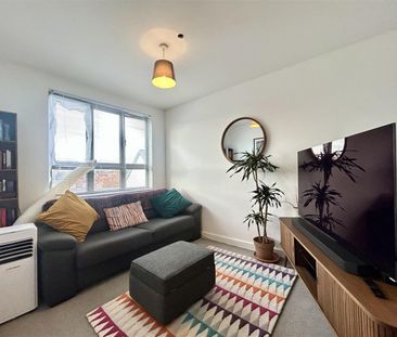 2 Bedroom Flat To Let - Photo 2