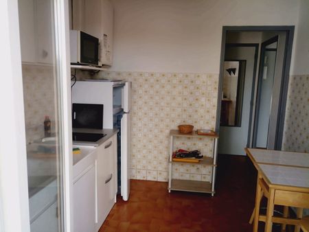 Studio de 27.56 m² avec terrasse au Clos des plages à La Ciotat, - Photo 5