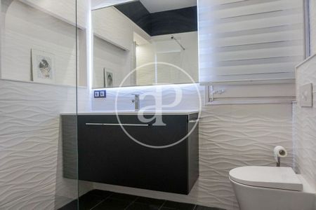 2 bedroom luxury Flat for rent in Barcelona, Catalonia - Photo 4