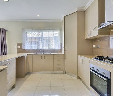 48 Deane Crescent - Photo 6