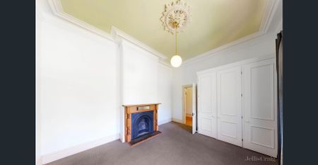 Large Victorian Home in Paramount Location - Photo 2