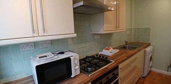 Stevenson Road, Norwich, Norfolk, NR5 - Photo 2