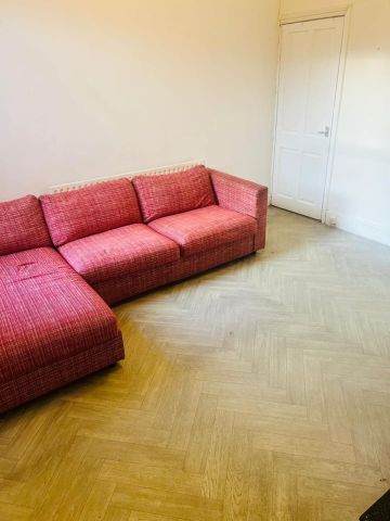 4 Bed Terraced House, South View Crescent, S7 - Photo 3