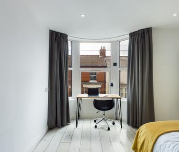 1 bedroom in a house share to rent - Photo 5