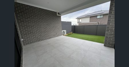 Private Two-Bedroom Granny Flat - Photo 2