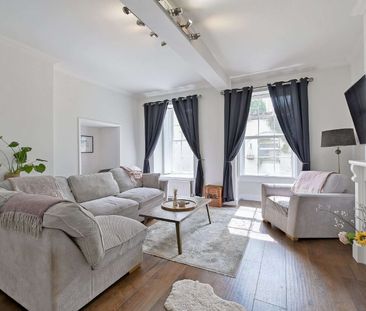 A distinguished three bedroom furnished period maisonette with exce... - Photo 1