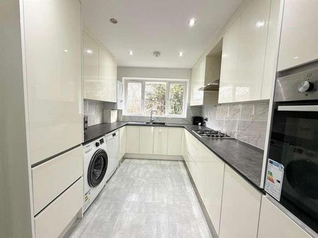 White House Drive, Stanmore, HA7 - Photo 4