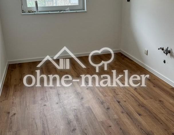 Erstbezug nach Komplettrenovierung – Moderne 3-Zimmer-Wohnung in ruhiger Lage - Foto 1