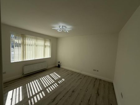 3 bedroom house to rent - Photo 3