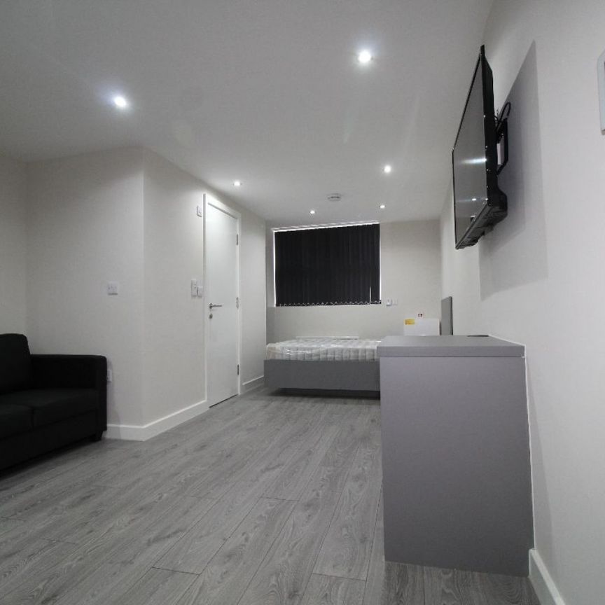 Market Street West Flat, PRESTON, Lancashire PR1 2HB - Photo 1