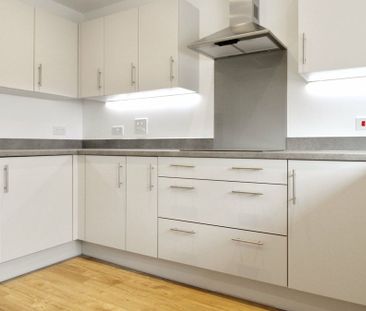 3 bedroom house to rent - Photo 3