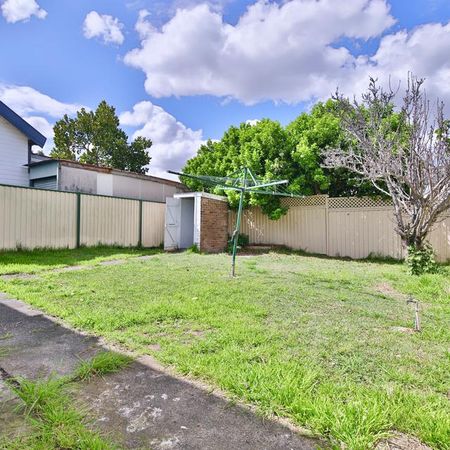 1286 Canterbury Road - Photo 3