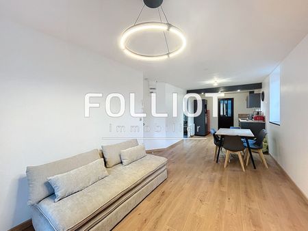 A LOUER Appartement meubl� � l'ann�e - 3 pi�ces � Granville - Photo 3