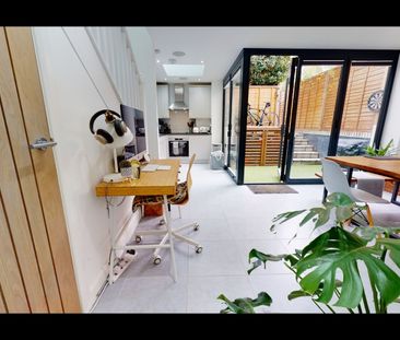 1 Bed Detached House, Himley Road, SW17 - Photo 2