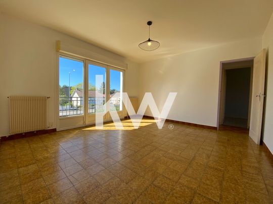 Maison ORADOUR SUR GLANE - Photo 1