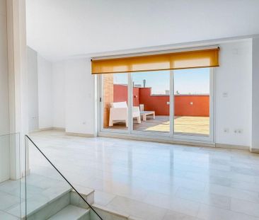 4 room luxury penthouse for rent in Valencia, Spain - Photo 6