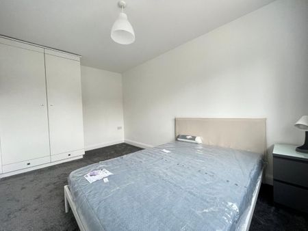 4 bedroom house to rent - Photo 4