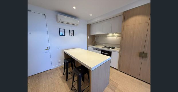 2B2B1C Unfurnished Skyone Apartment More options coming.... - Photo 1