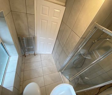 Room in a Shared House, Hastings Street, LU1 - Photo 3