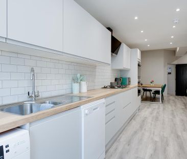 6 bedroom house of multiple occupation to rent - Photo 5