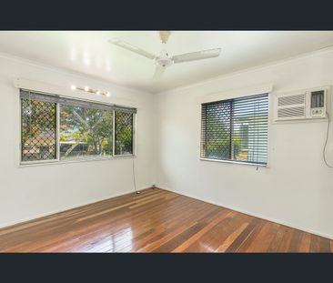 73 Albert Street, Cranbrook, Qld 4814 - Photo 4