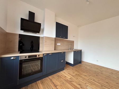 RUE DE METZ, Beau T3 entièrement refait à neuf avec cuisine équipée ! - Photo 5