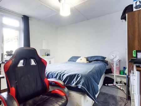 College Place, Brighton, BN2 - Photo 2