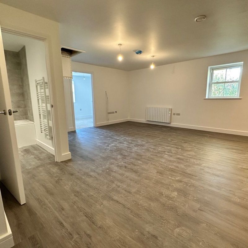 Abbey Gate Court - Photo 1