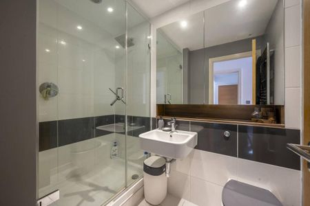 2 bedroom flat to rent - Photo 5