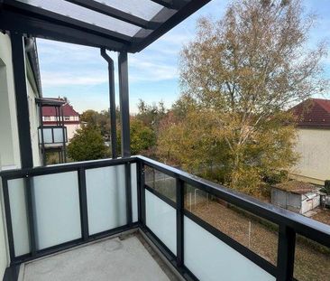 Helle 2-Zimmer-Wohnung mit Balkon in ruhiger Lage - Foto 1