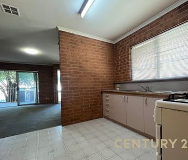 Modern Comfort in a Prime Noble Park Location - Photo 2