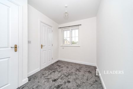 2 bedroom apartment to rent - Photo 4