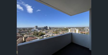 Convenient at your fingertips in the heart of Liverpool. - Photo 3