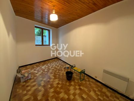 Appartement non meublé à louer situé à MONTCLAR-SUR-GERVANNE (26400) - Photo 4