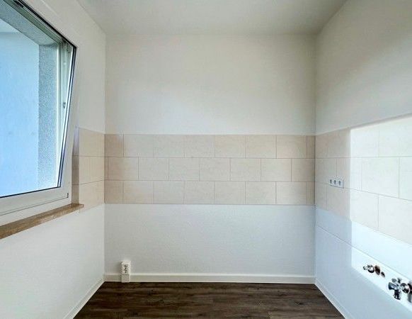 Familienfreundliche 3-Zimmerwohnung mit Balkon und Aufzug! - Photo 1