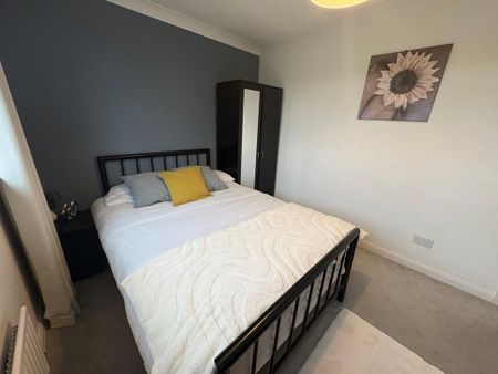 1 bedroom house of multiple occupation to rent - Photo 4