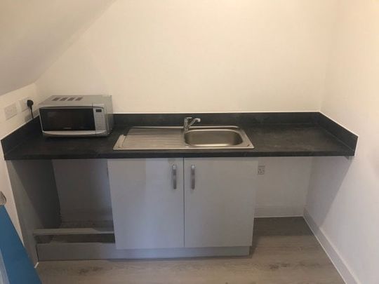 Regent Street, Ellesmere Port - Photo 1