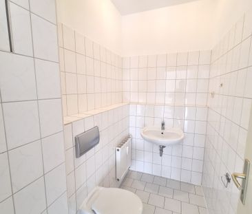 Gemütliche 2-Raum-Wohnung in einem sanierten Gründerzeithaus im Sta... - Photo 2