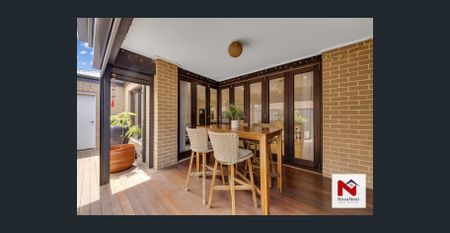 Masterpiece in Truganina!! Perfect location - Photo 4