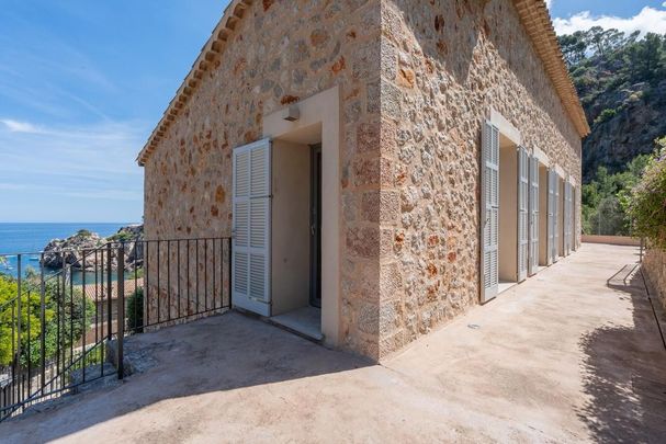 Luxury Villa for rent in Deià, Spain - Photo 1