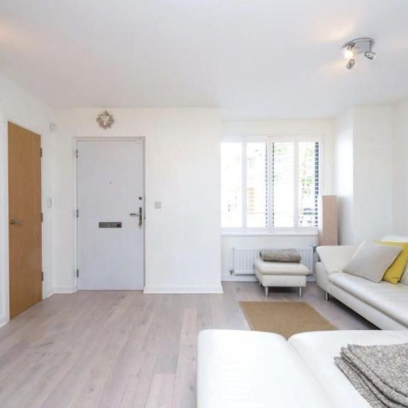 2 bedroom house to rent - Photo 1